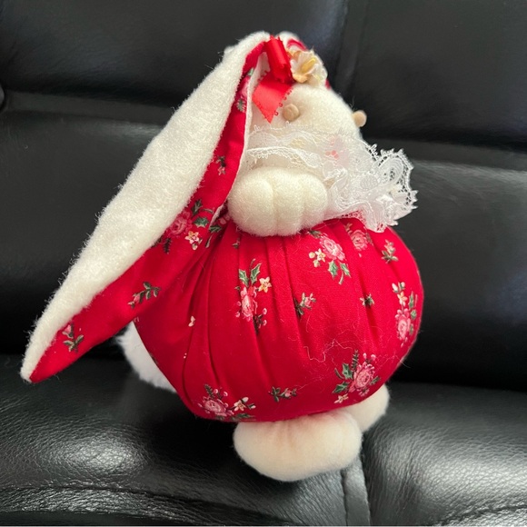 Vintage 1987 Sheri Nickell Sachet Bunny Plush Red Floral Dress Lace Trim w/tag - Picture 3 of 13